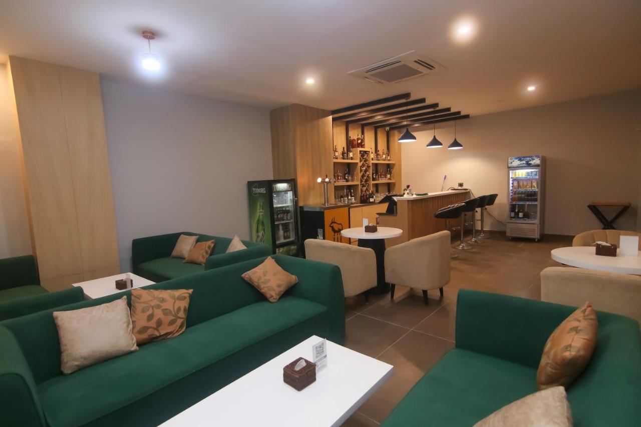 Hotel Aikawa Sauraha Kültér fotó