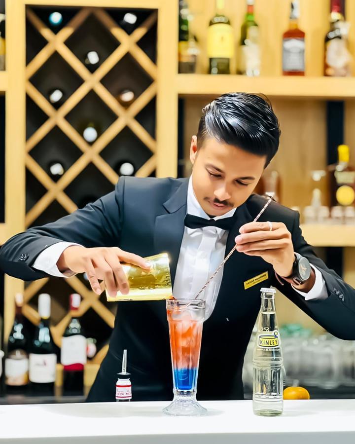 Hotel Aikawa Sauraha Kültér fotó