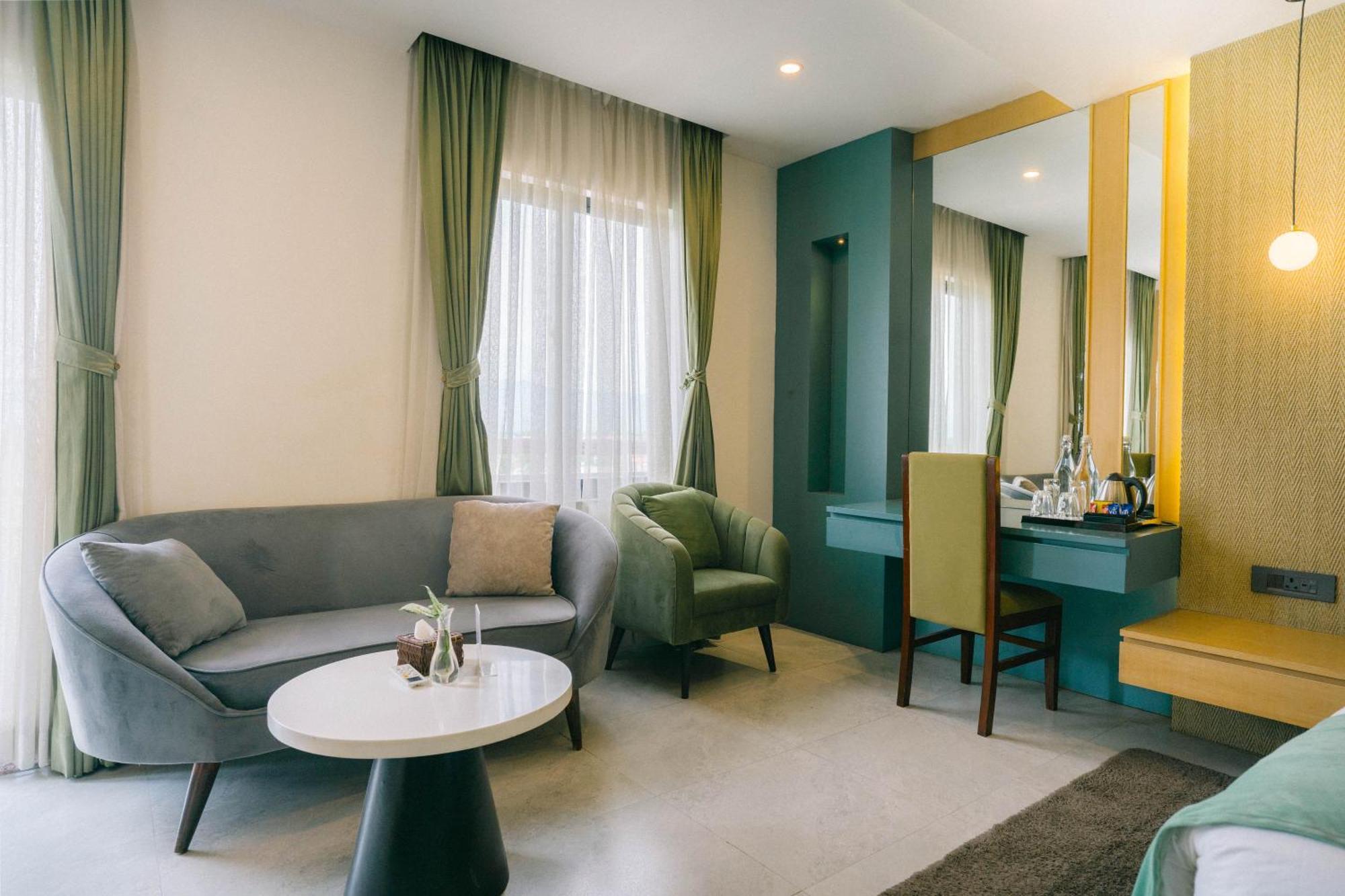 Hotel Aikawa Sauraha Kültér fotó